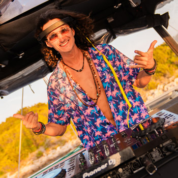 DJ barca a vela